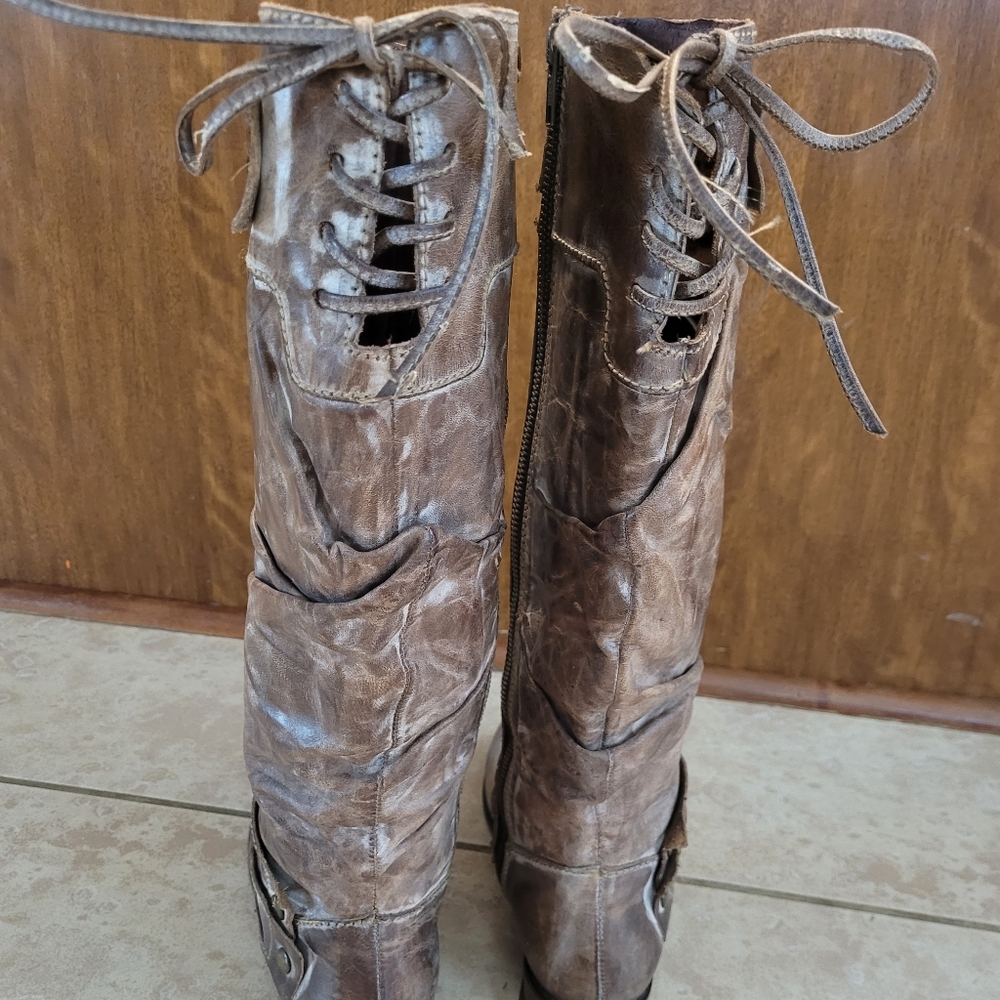 Corral Boots Size 7 - image 2